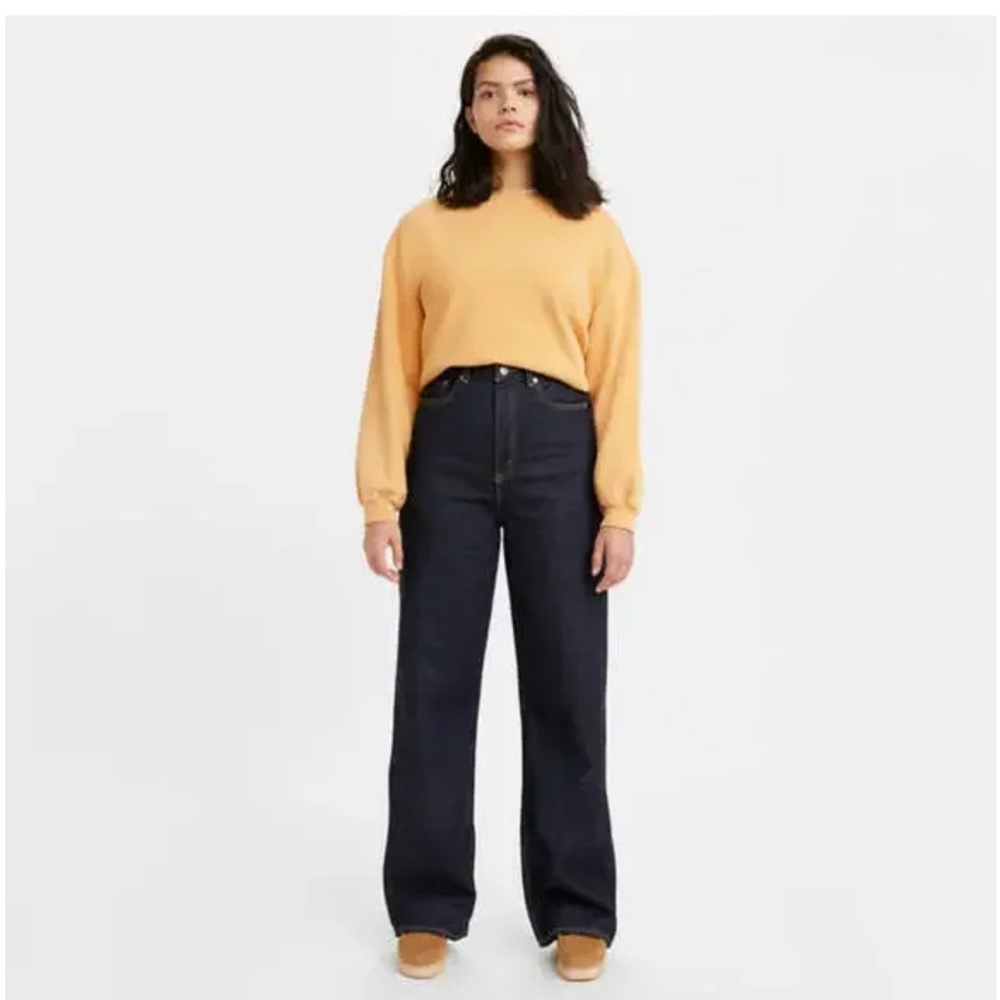 EUC Levi’s High Loose Jeans in Gotta Dip 29x30